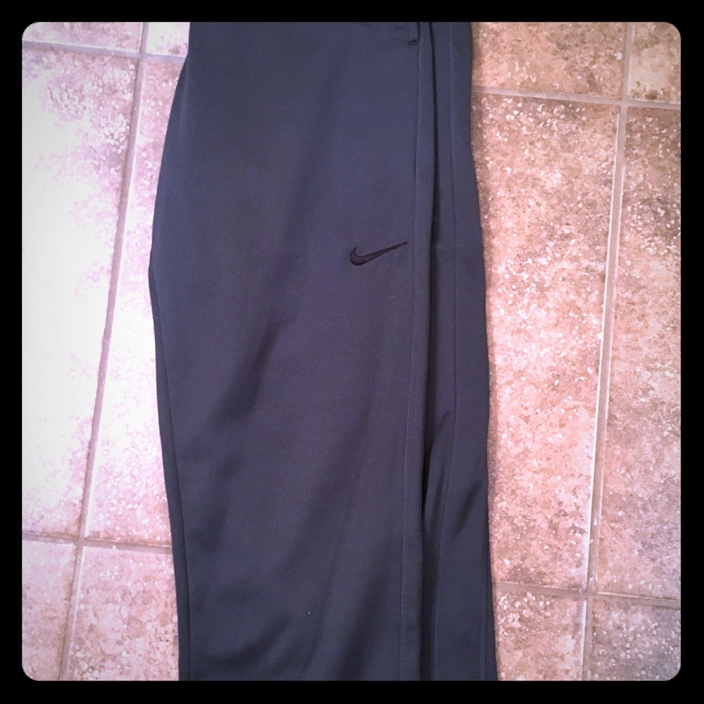 Nike sweatpants (gray)